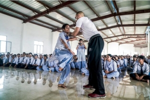 Le krav maga de France au secours des Indiennes