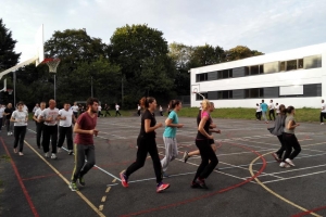 Premier cours pour les débutants au club de Krav Maga de Quimper