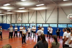 Premier cours pour les débutants au club de Krav Maga de Quimper